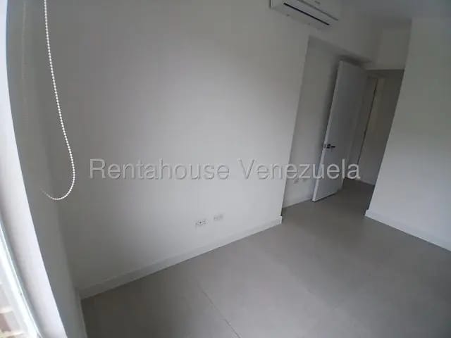 Apartamento a estrenar venta Lomas del Sol MLS 26-18791 - 6