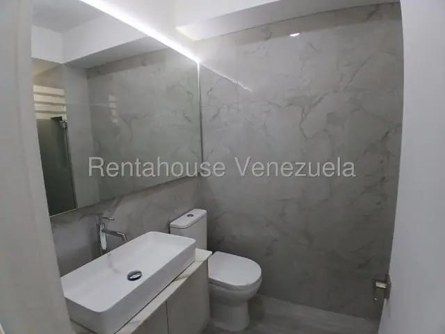 Apartamento a estrenar venta Lomas del Sol MLS 26-18791 - 9