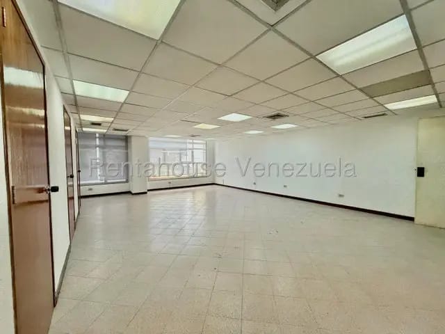 Gran Oportunidad Oficina venta Av. Francisco de Miranda MLS 26-18744 - 7