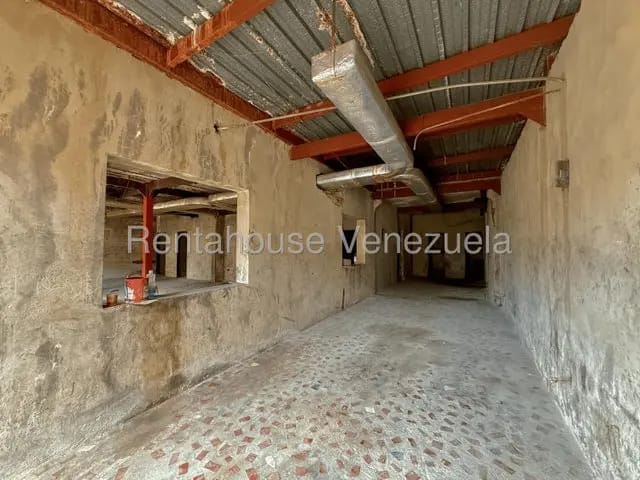 Casa en venta 3era Transversal de Los Palos Grandes MLS 26-18726
