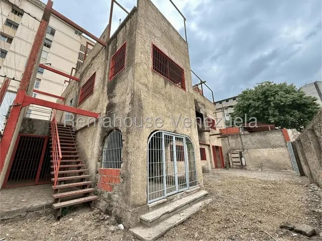 Casa en venta 3era Transversal de Los Palos Grandes MLS 26-18726 - 8