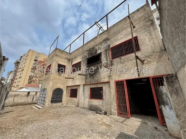 Casa en venta 3era Transversal de Los Palos Grandes MLS 26-18726 - 9