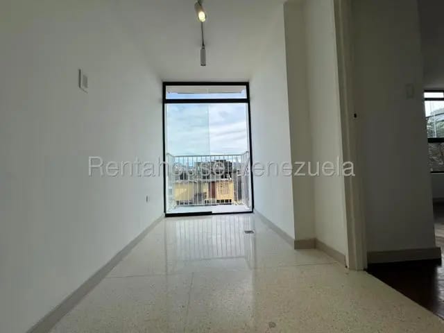 Espectacular apartamento venta Los Palos Grandes MLS 26-18813 - 13