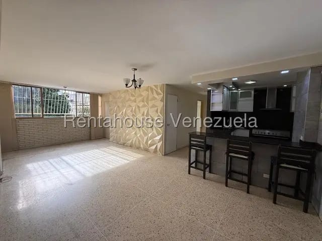 Apartamento venta Fuerzas Armadas MLS 26-18824 - 3