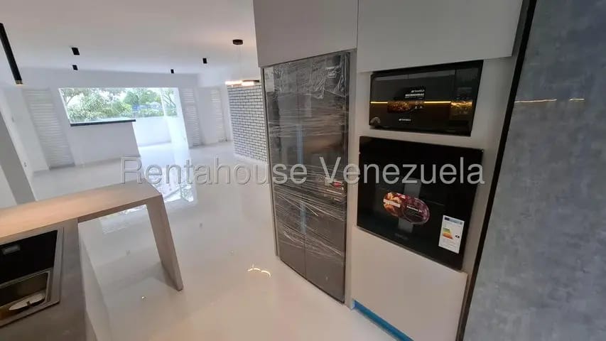Precioso y remodelado Apartamento venta San Luis MLS 26-18994 - 11