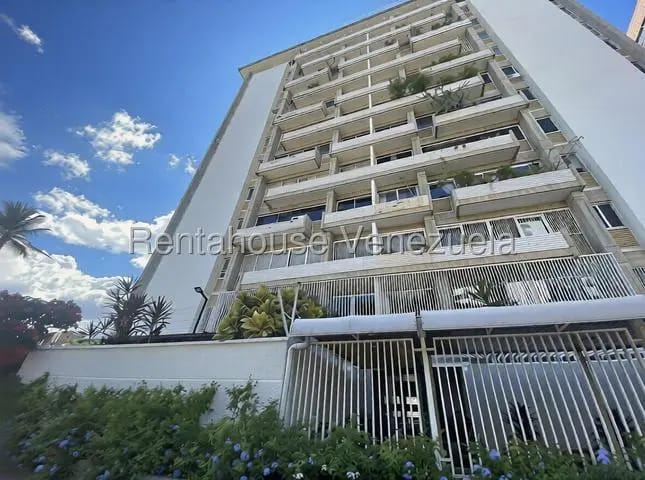 PH venta Los Palos Grandes MLS 26-16668