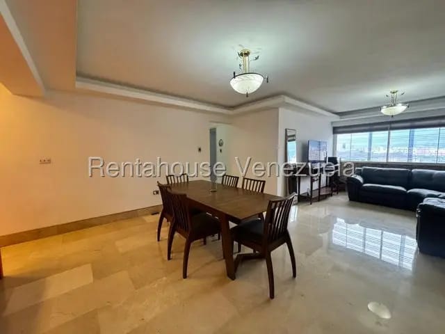Bellisimo apartamento venta Clnas de los Chaguaramos MLS 26-19005 - 12