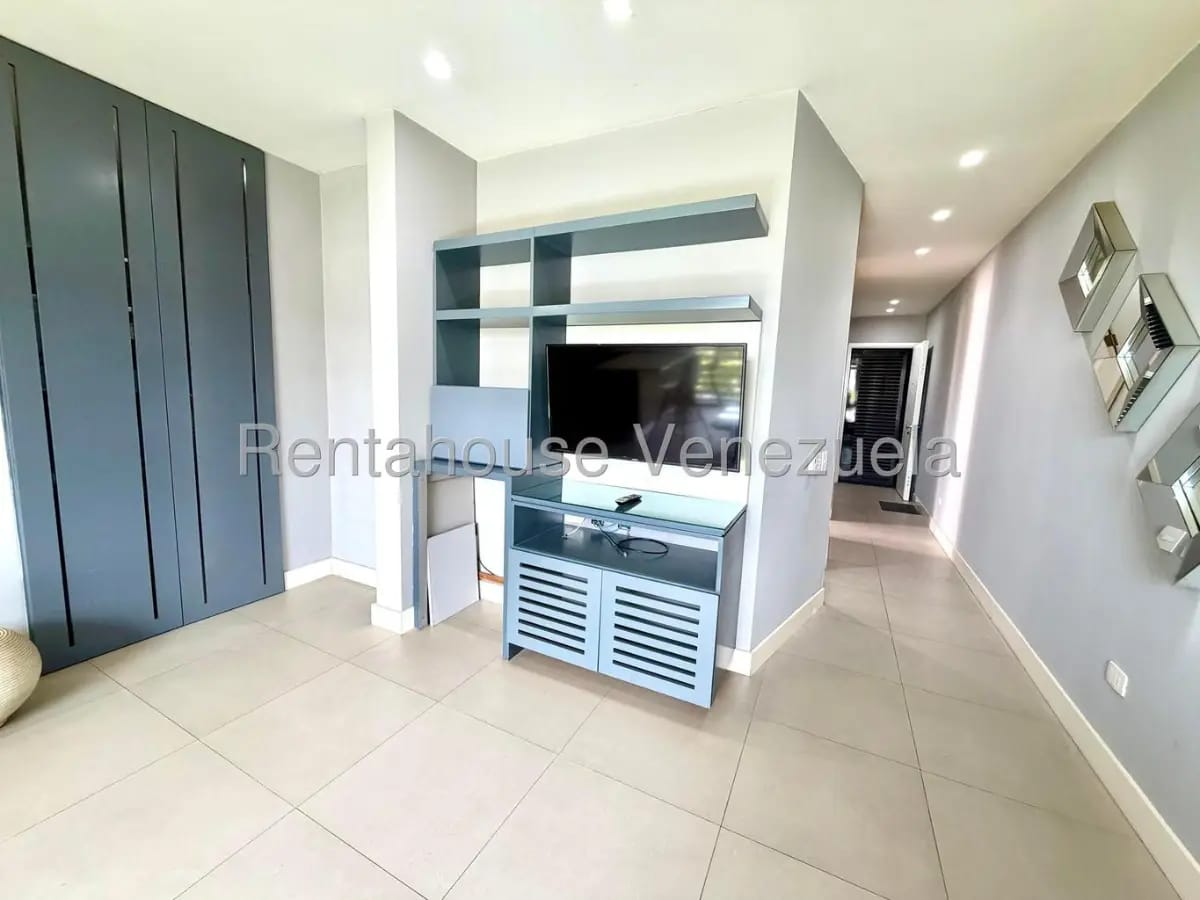 Bello apartamento venta La Castellana MLS 26-16448 - 10
