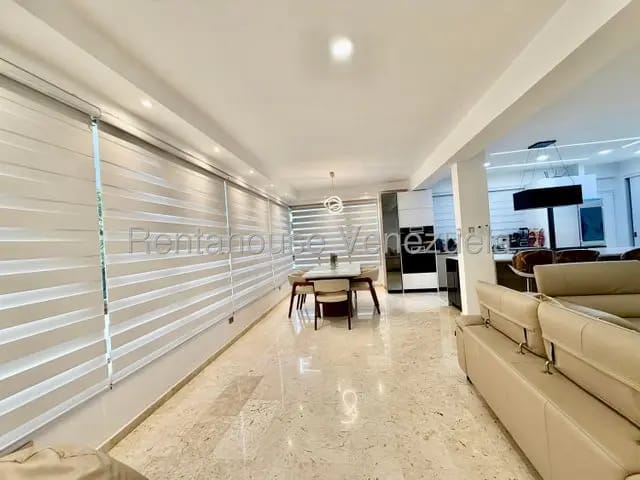 Moderno apartamento venta La Castellana MLS 26-18504 - 3