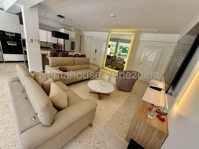 Moderno apartamento venta La Castellana MLS 26-18504 - 10
