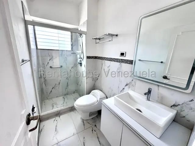 Tremendo apartamento venta Santa Paula MLS 26-19166 - 10