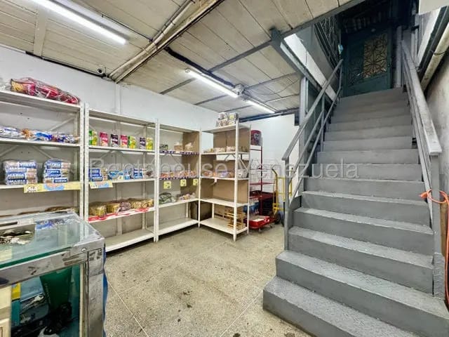 Alquiler local comercial Catia Av Bolivar MLS 26-19167 - 6