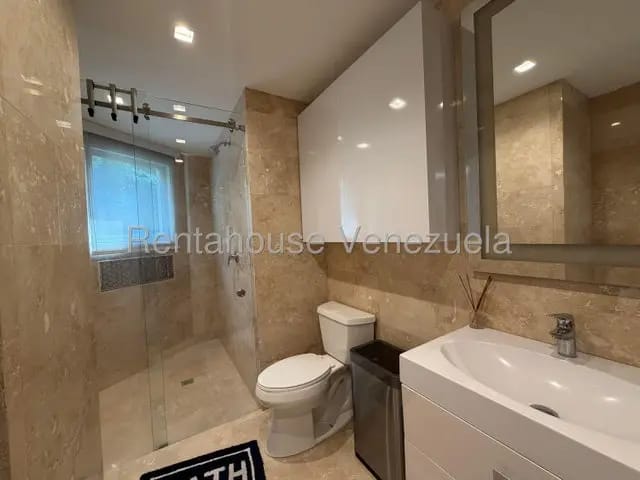 Moderno apartamento venta Lomas de las Mercedes MLS 26-19241 - 4