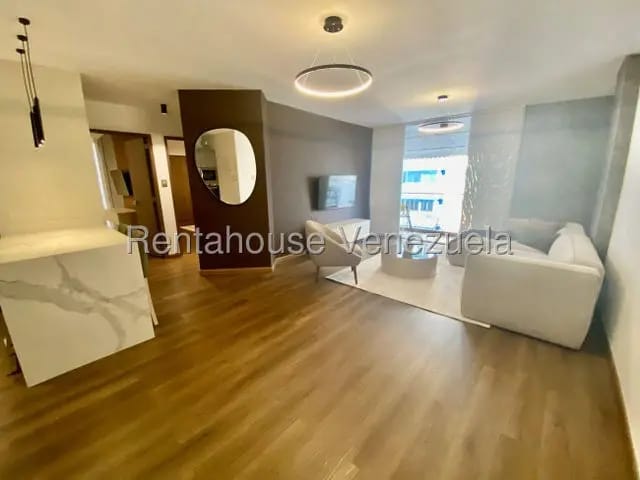 Lo mejor apartamento venta Los Palos Grandes MLS 26-19219 - 8