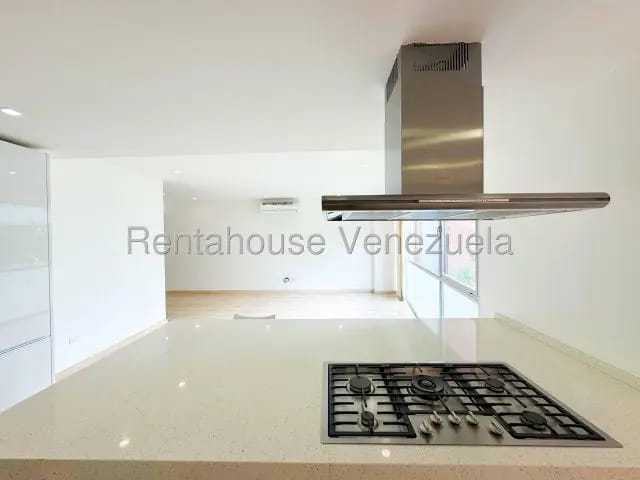 listo y Mderno apartamento venta Campo Alegre MLS 26-19315 - 7