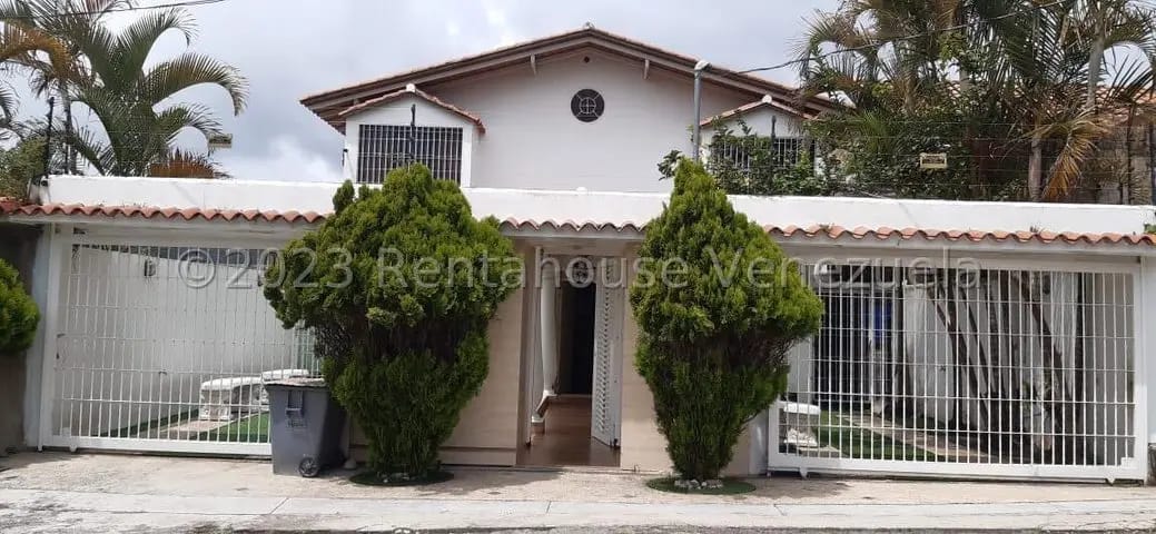 Casa venta Club de Campo San Antonio MLS 26-4162 - 2