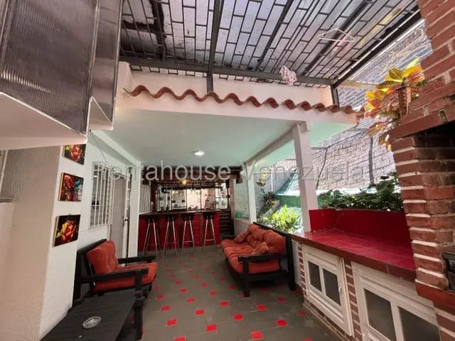 Casa Con anexo venta Alto Prado MLS 26-14177 - 3