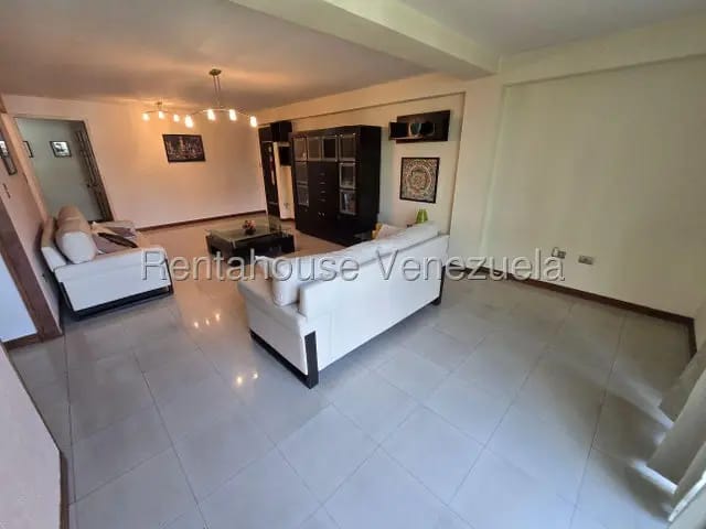 Espacioso y listo apartamento venta Caurimare MLS 26-19560 - 13