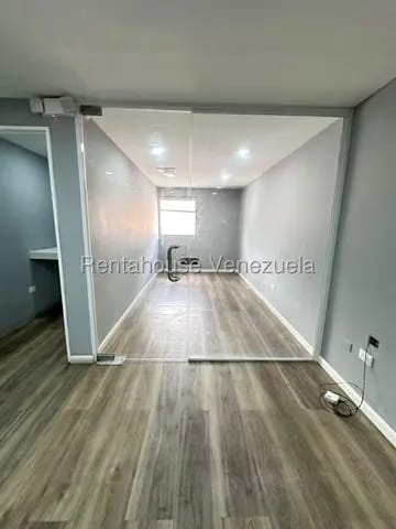 Encantadora oficina alquiler Torre EXA MLS 26-19611 - 3