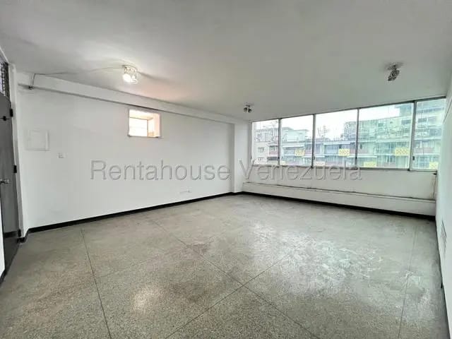 Centrico Local Comercial venta Chacao MLS 26-19585 - 7