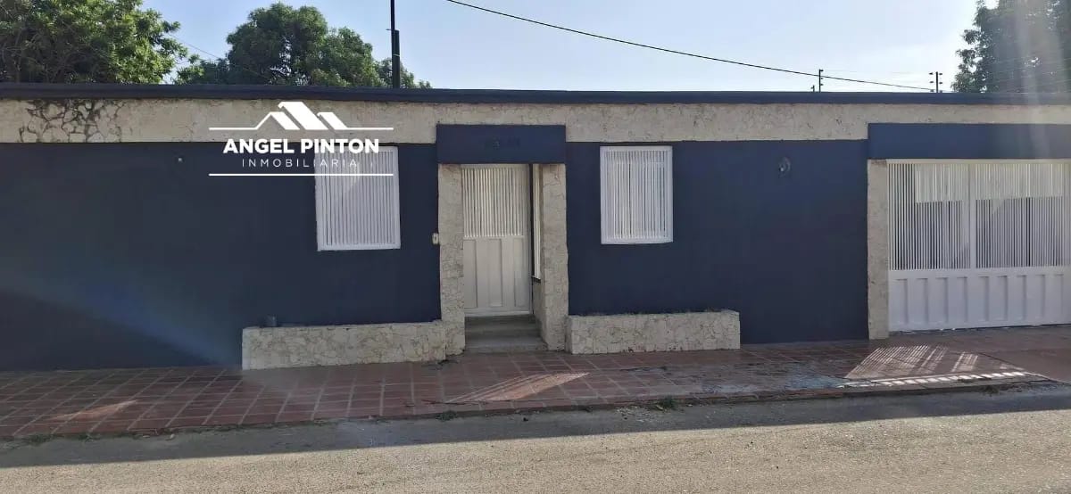CASA EN VENTA LA FLORESTA MARACAIBO VENEZUELA API 8850
