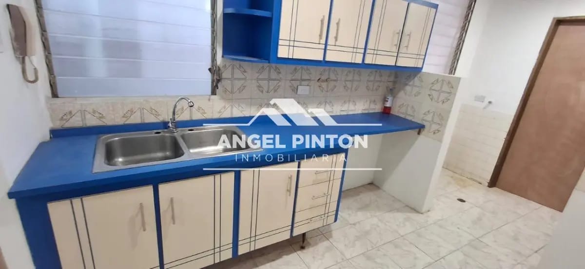 APARTAMENTO VENTA SUR AMERICA MARACAIBO VENEZUELA RESIDENCIAS PARAGUAY API 8724 - 4