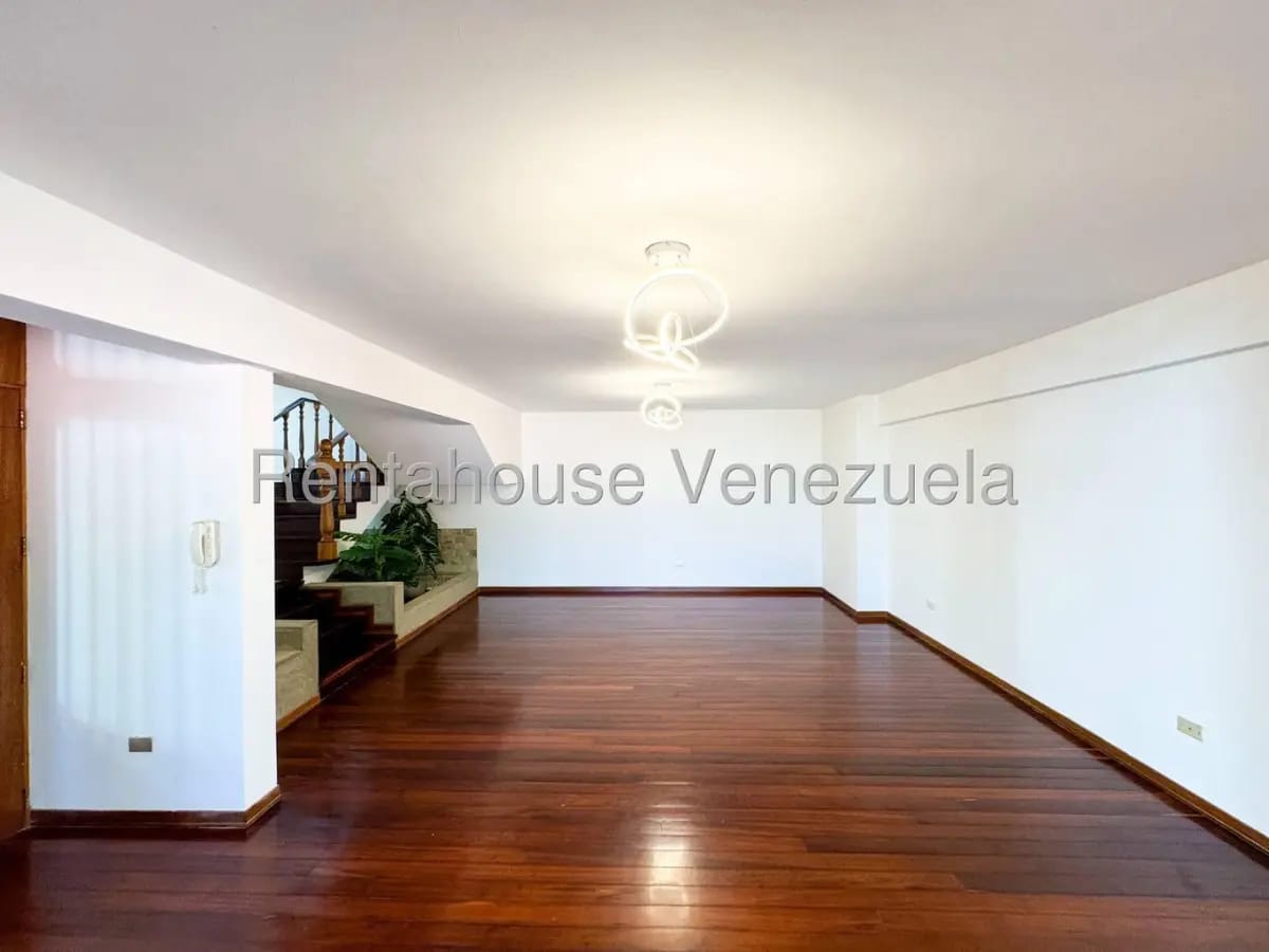 Casa en Venta Prados del Este 26-11042 - 9