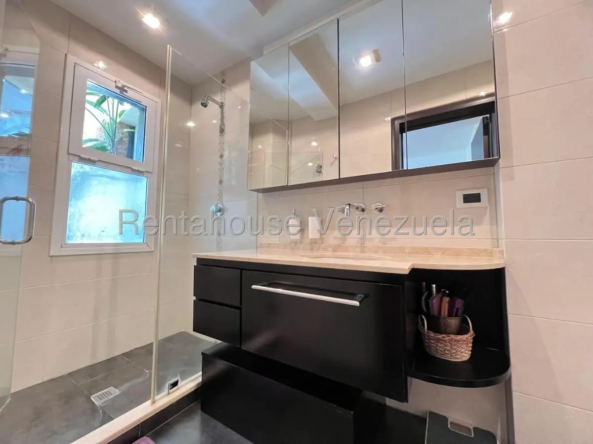 Casa en Venta La Lagunita 26-1627 - 16