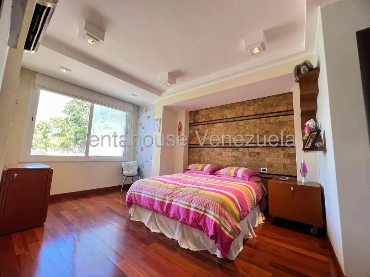 Casa en Venta La Lagunita 26-1627 - 23
