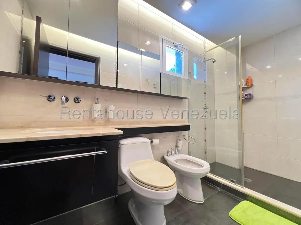 Casa en Venta La Lagunita 26-1627 - 25