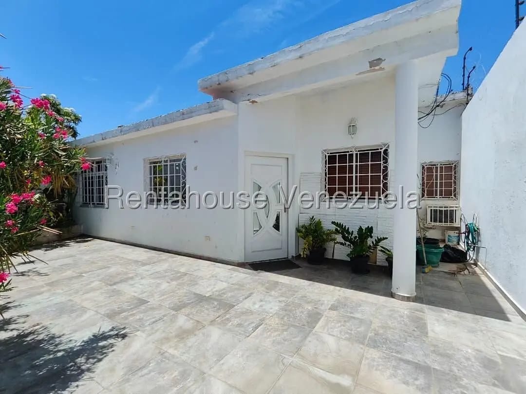 26-8592 Campo Maraven, Punto Fijo, Falcón. Casa en venta
