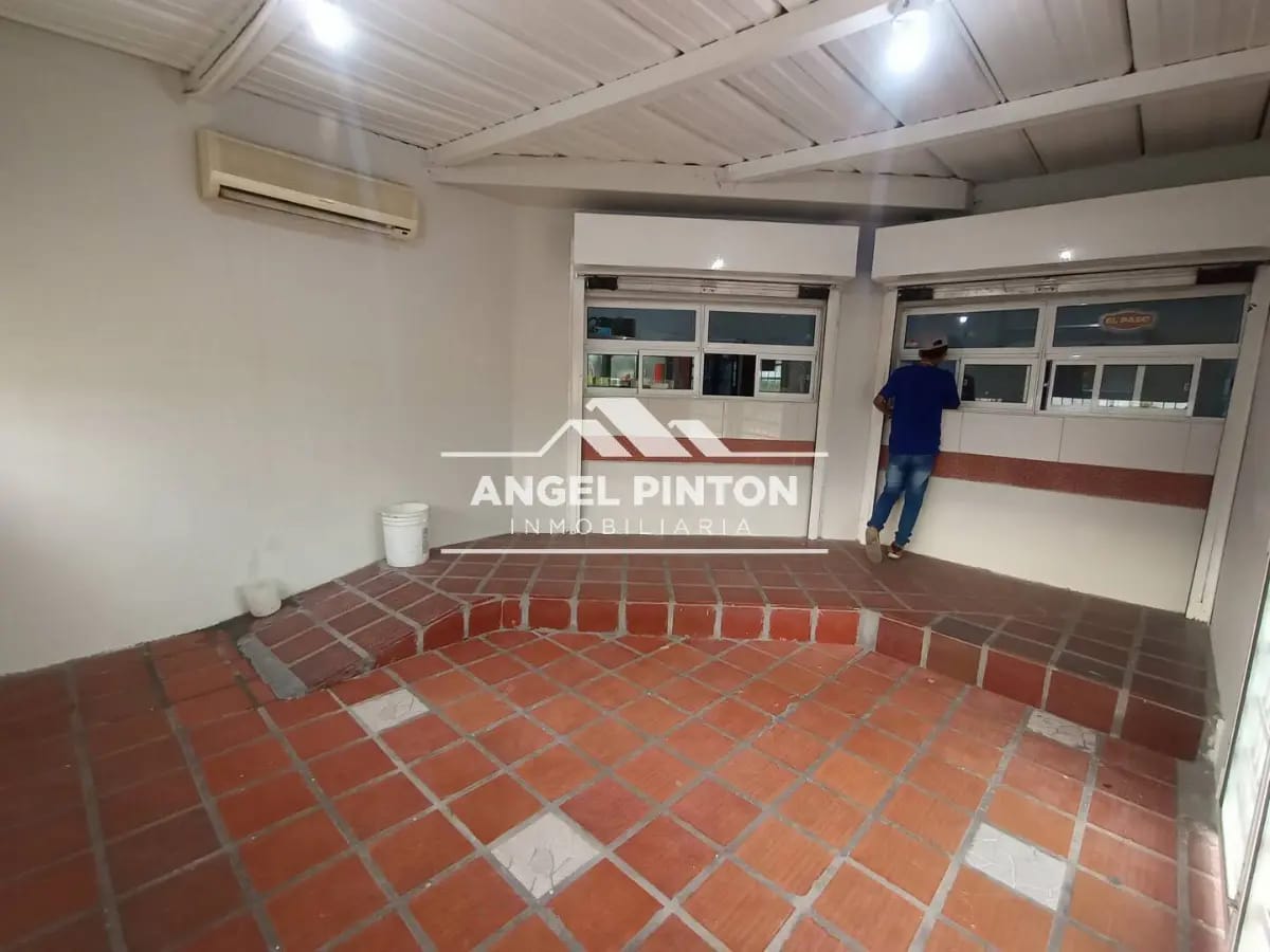 LOCAL COMERCIAL ALQUILER TIERRA NEGRA MARACAIBO API 637