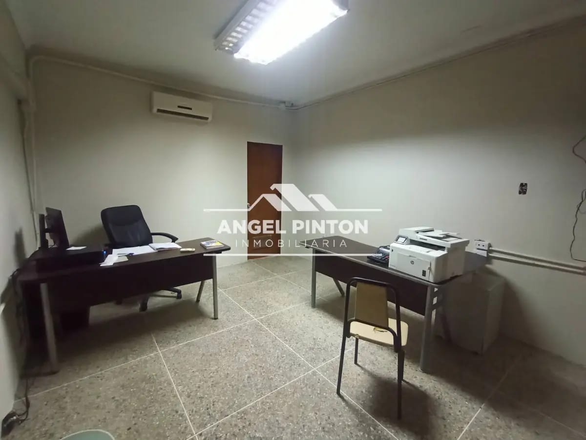 LOCAL COMERCIAL ALQUILER TIERRA NEGRA MARACAIBO API 637 - 4