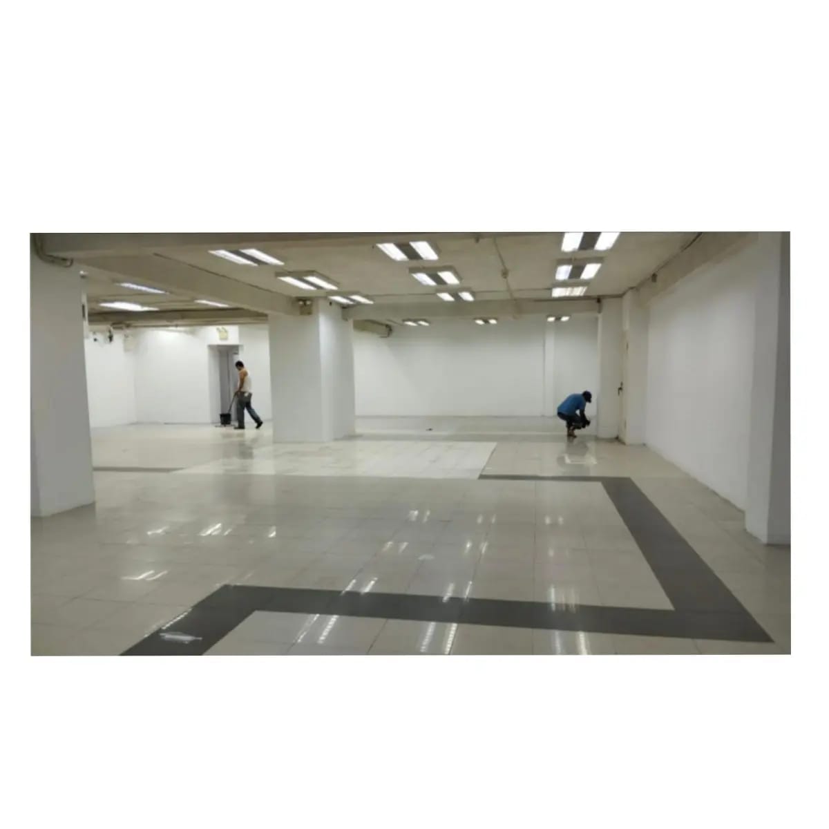 Alquiler de local en la California Norte - 2