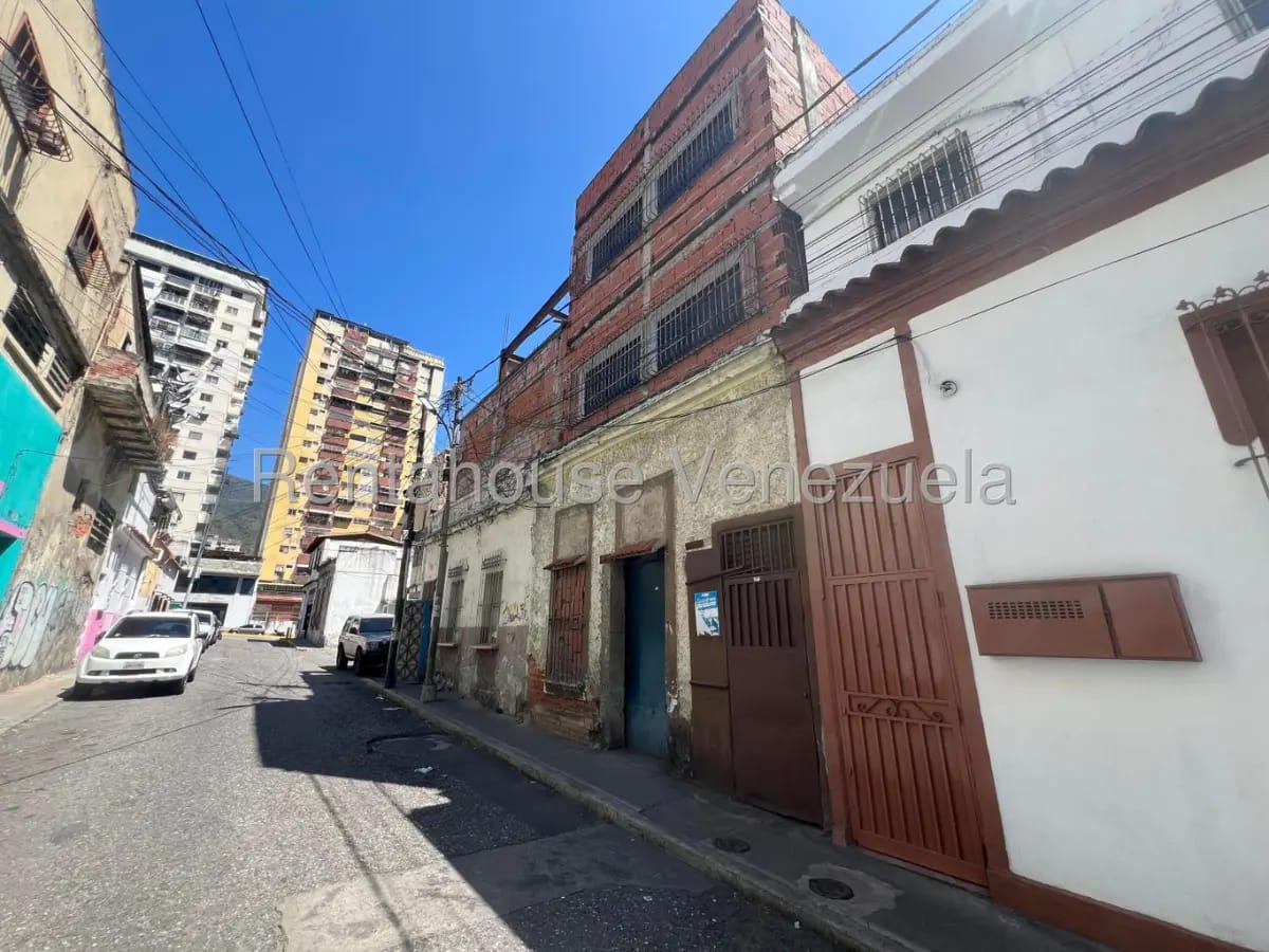 Galpon En Venta - MLS #26-13508 - Av. Panteon