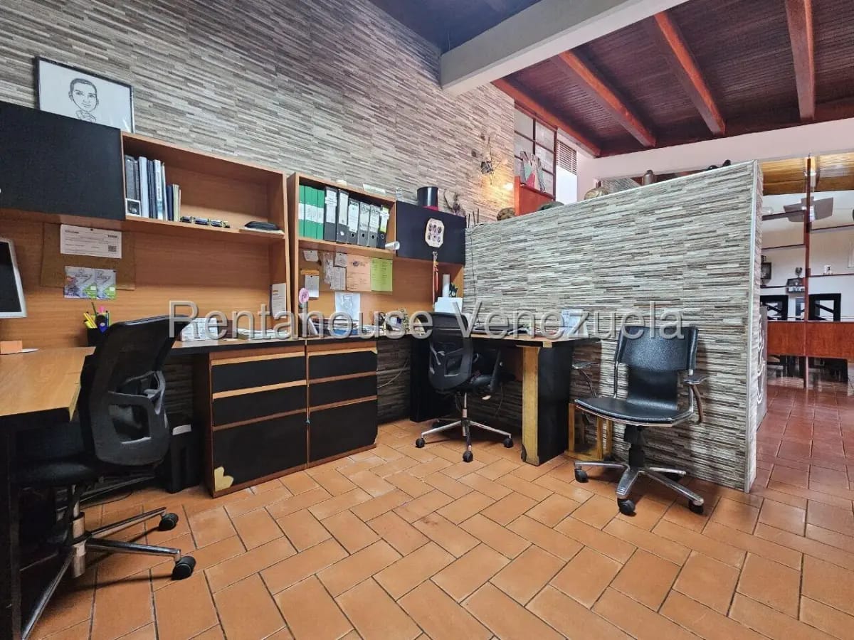 Casa En Venta - MLS #26-15397 - El Marques - 11