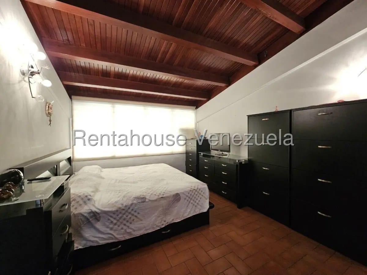 Casa En Venta - MLS #26-15397 - El Marques - 17