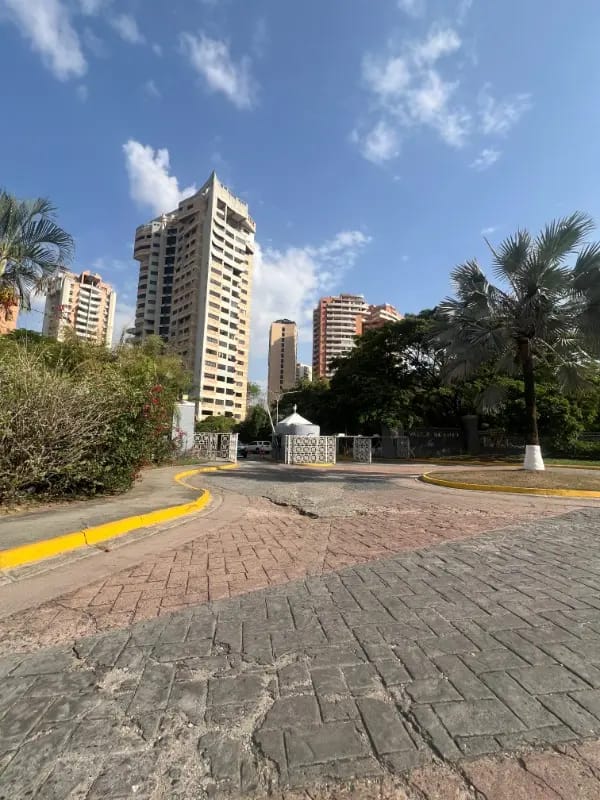 Apartamento en Conjunto Res Le Mont Valle Blanco-Valencia