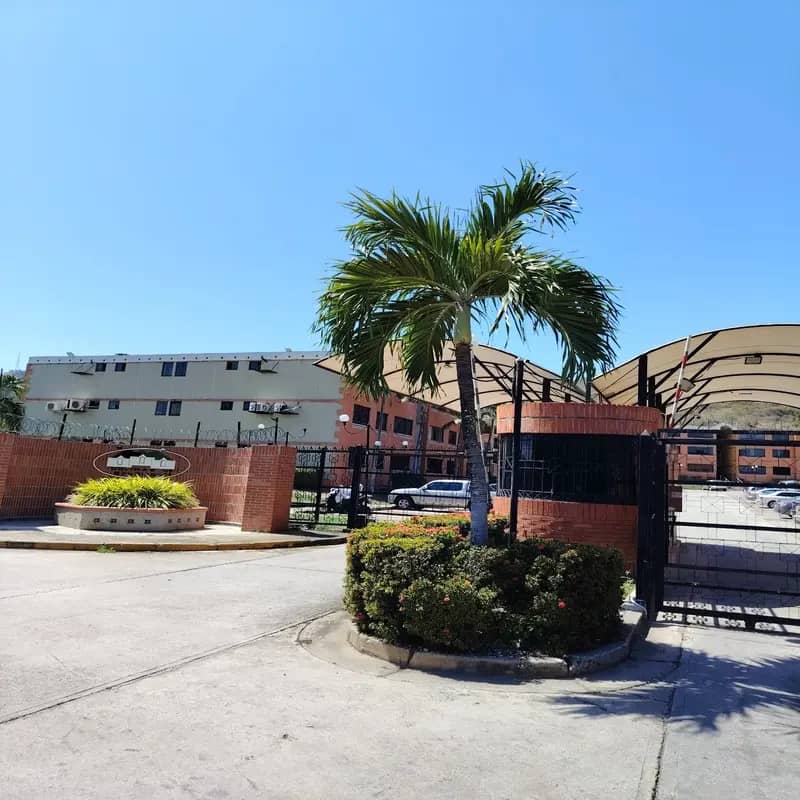 APARTAMENTO EN COLINAS DE SAN DIEGO II