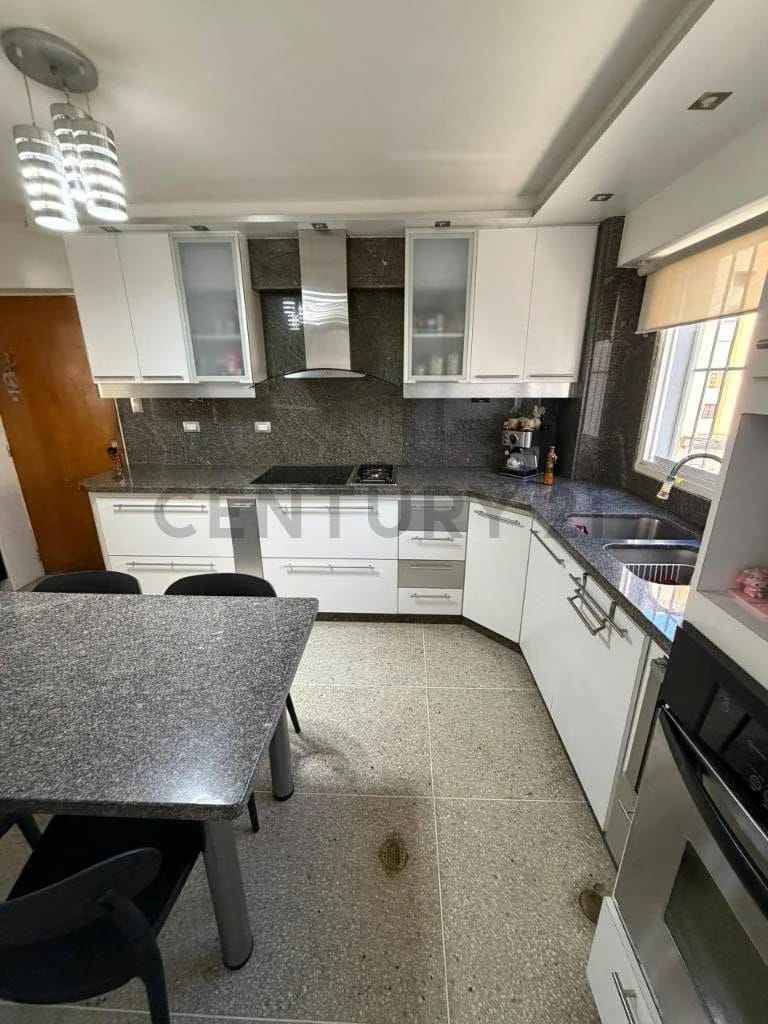 partamento En Venta En Montalban II 145mts2 4ha/3ba/1pe - 2