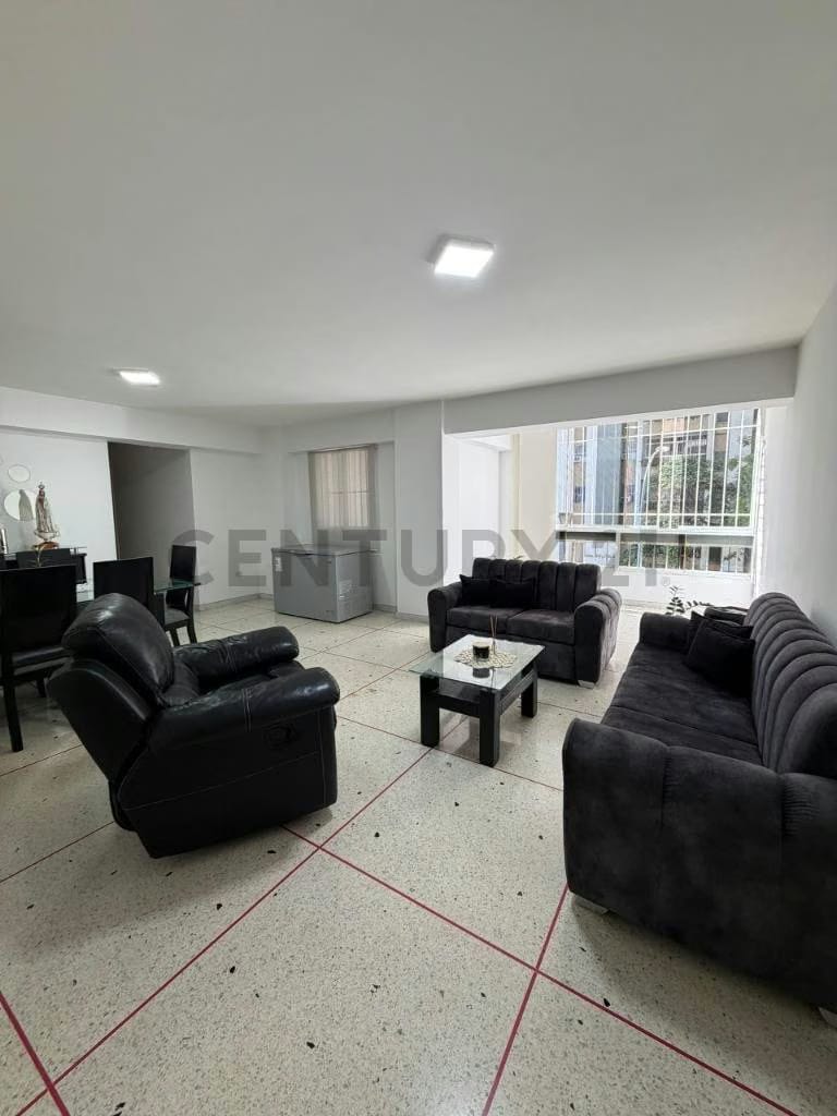 partamento En Venta En Montalban II 145mts2 4ha/3ba/1pe - 6