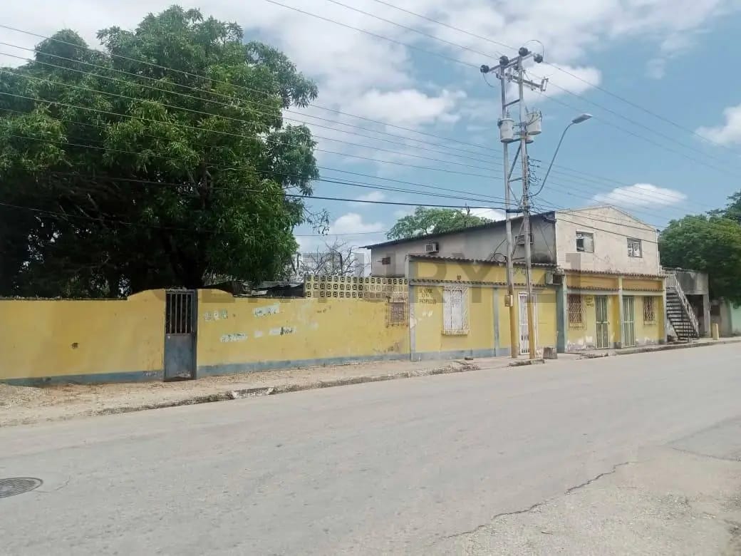 Terreno casa y negocio comercial - isla de Margarita - 2
