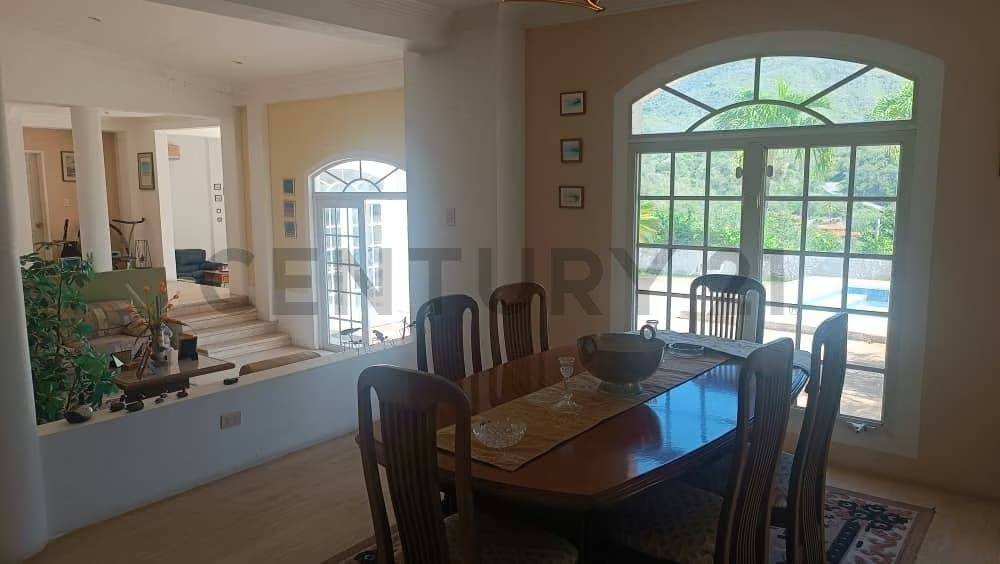 En venta imponente casa en la montaña - 16
