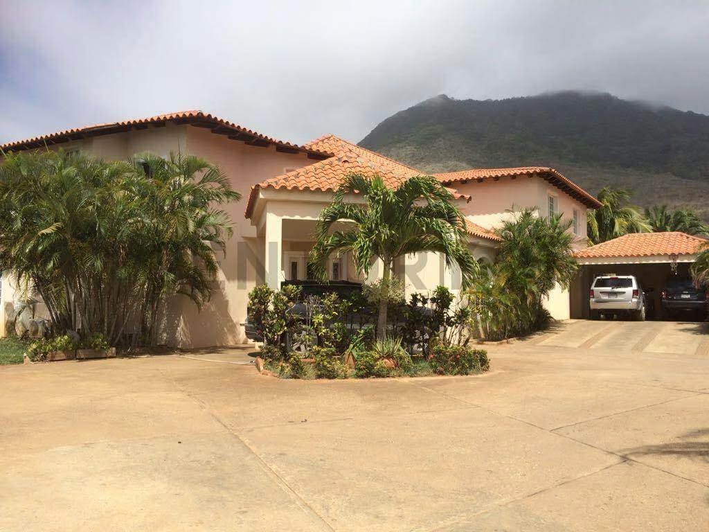 En venta imponente casa en la montaña - 51