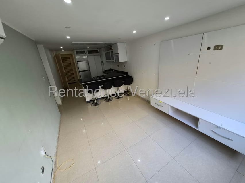 Apartamento (1 Nivel) en Alquiler en Los Naranjos Humboldt, Distrito Metropolitano - 5
