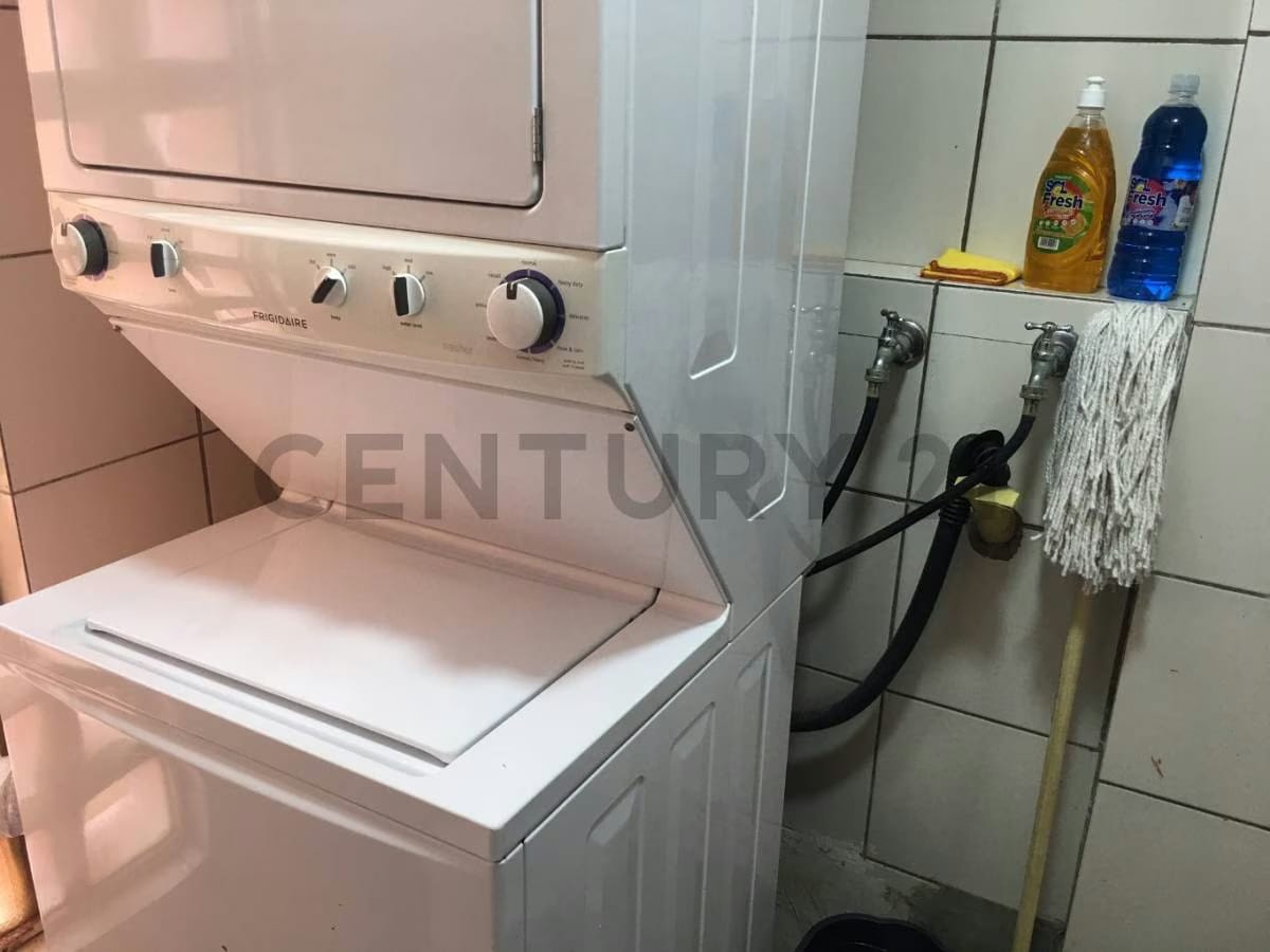 Alquiler Apartamento edif. Piedra Luna, en la Lago, Maracaibo con Planta y Pozo - 17