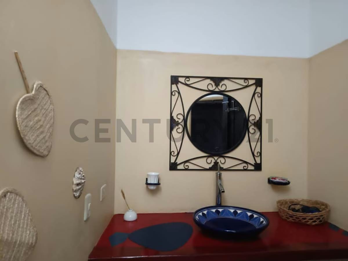 En venta Posada totalmente activa en el Yaque, Isla de Margarita - 16
