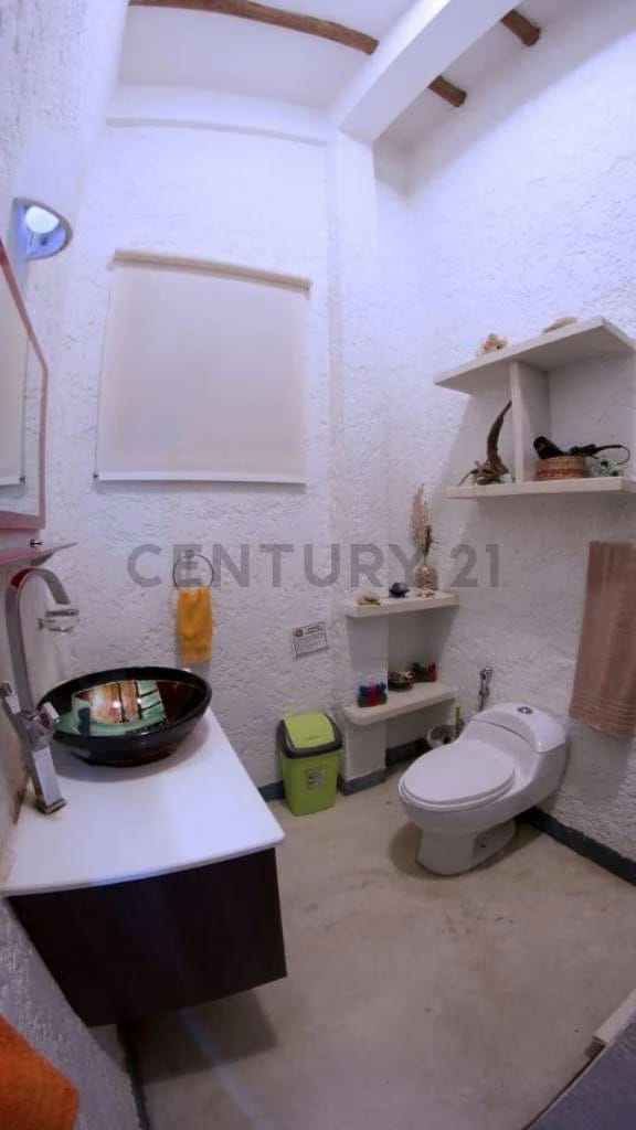 En venta Posada totalmente activa en el Yaque, Isla de Margarita - 21