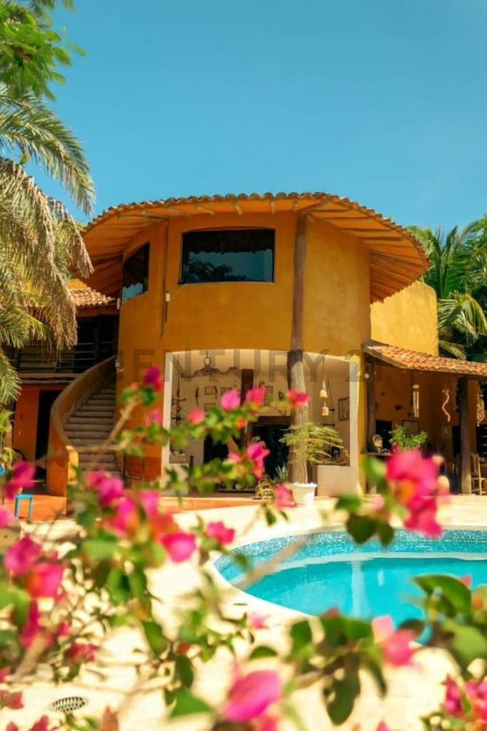 En venta Posada totalmente activa en el Yaque, Isla de Margarita - 78