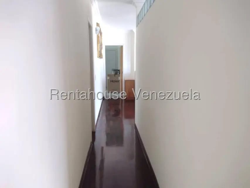 Apartamento (1 Nivel) en Venta en Lomas de Chuao, Distrito Metropolitano - 13